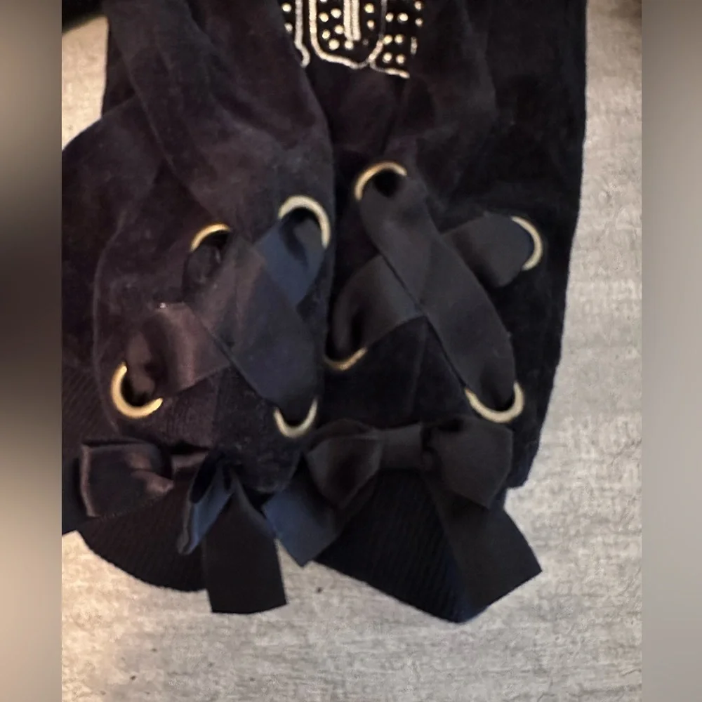 Juicy Couture Black Top with Gold Accents Size 4 Kids